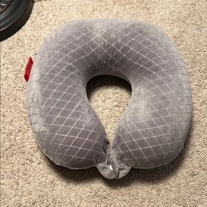 Gray Neck Travel Pillow with Quilted Pattern